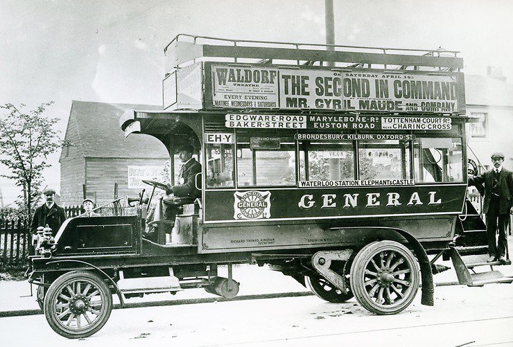 Buessing_Doppeldecker_fuer_London_width_740