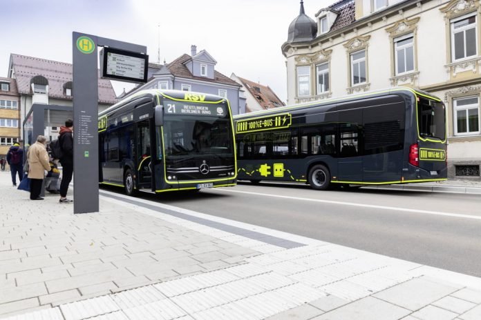 Elektrobusse von Mercedes-Benz für Reutlinger E-LinieElectric buses from Mercedes-Benz for Reutlingen's E-line